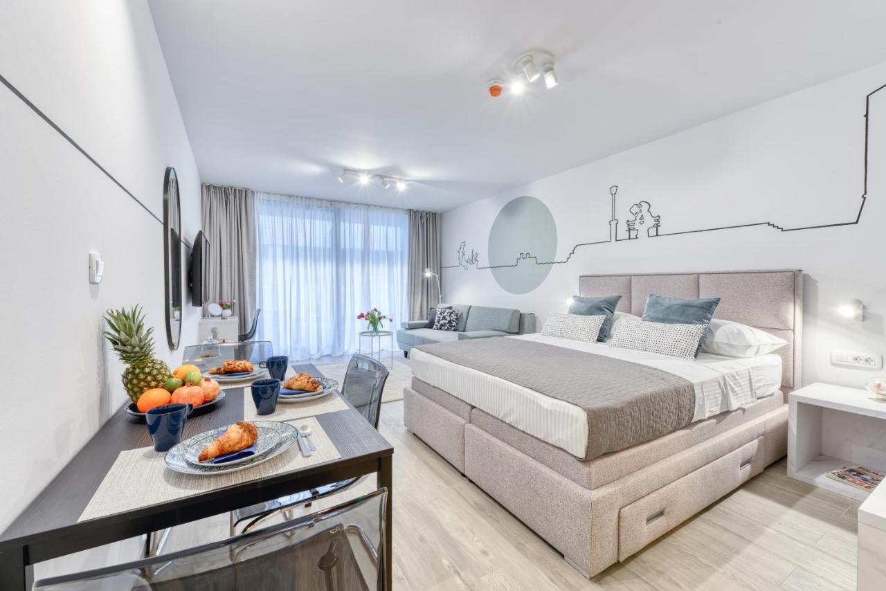 Hica Apartments La Linea Studio Apt With Balcony Дубровник Екстериор снимка